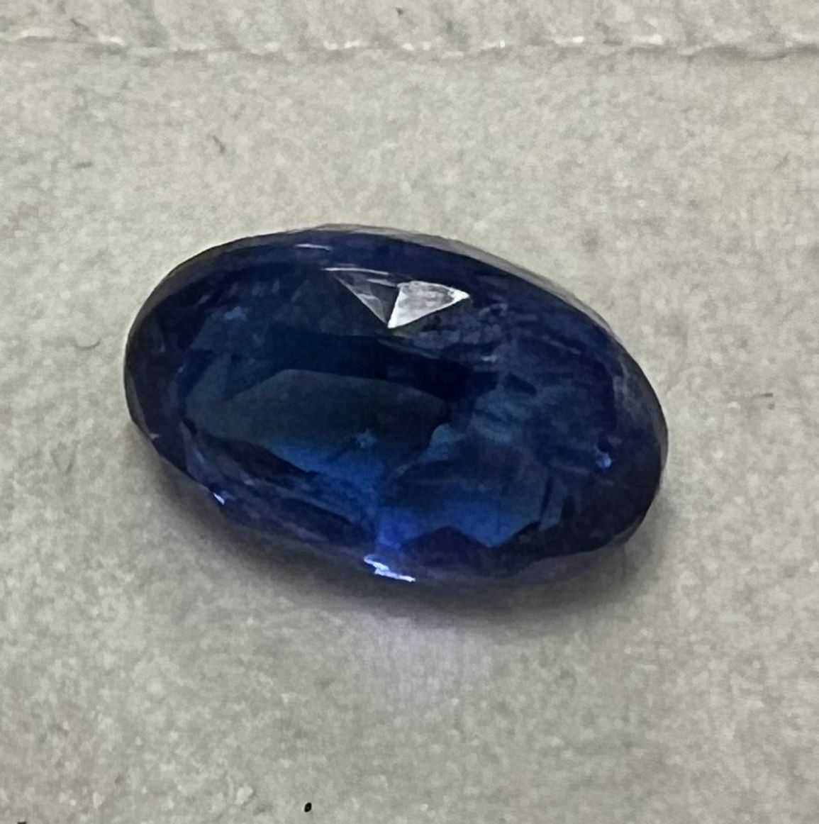 Tanzanite - Oval - 6.48 Ct.