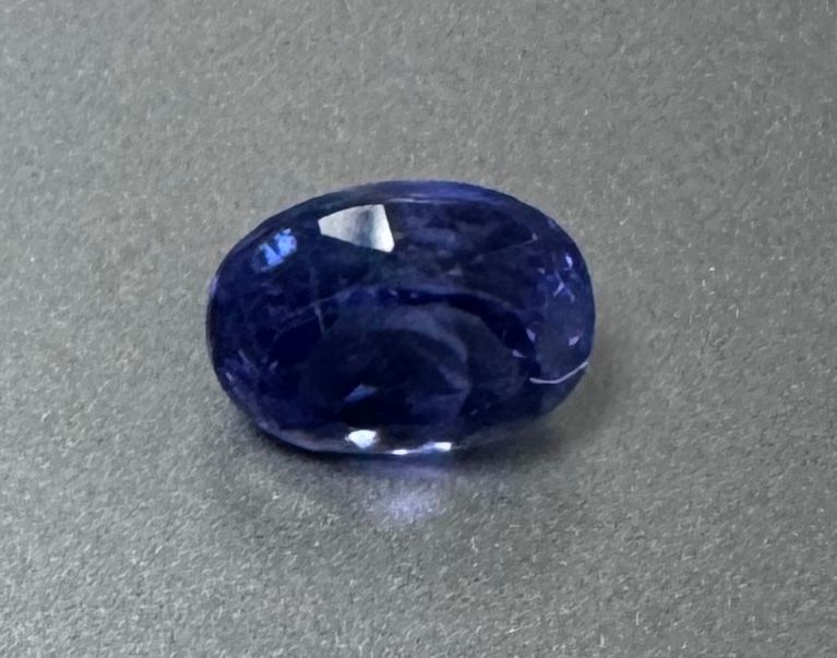 Tanzanite - Oval - 2.64 Ct.