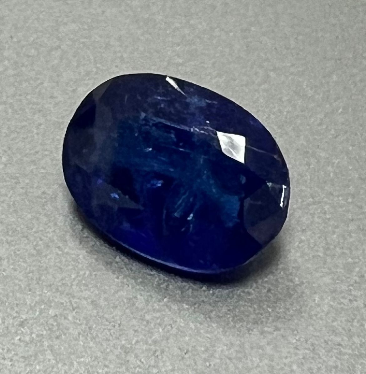 Tanzanite - Oval - 4.27 Ct.