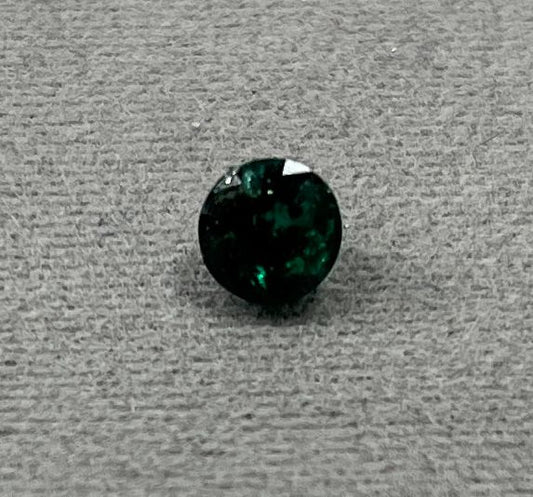 Emerald - Round - 0.94 Ct.