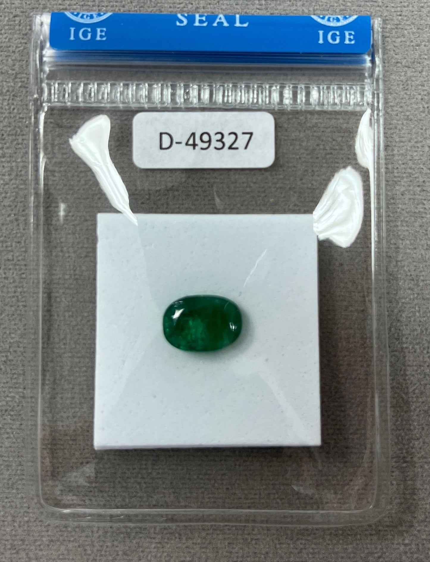 Emerald - Oval - 3.24 Ct.
