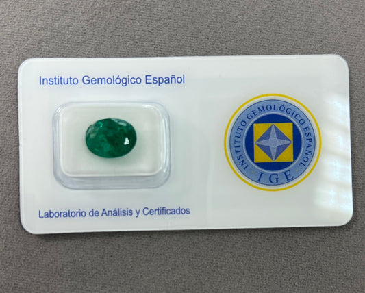 Emerald - Oval - 4.14 Ct.