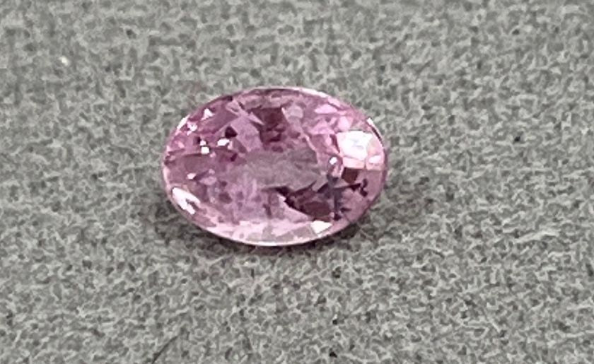 Sapphire - Oval - 0.95 Ct.