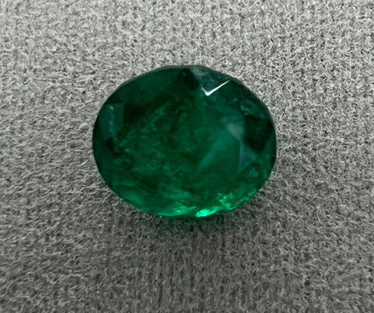 Emerald - Oval - 4.24 Ct.