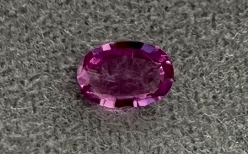 Sapphire - Oval - 0.69 Ct.