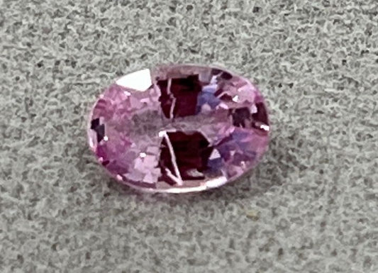 Sapphire - Oval - 0.76 Ct.