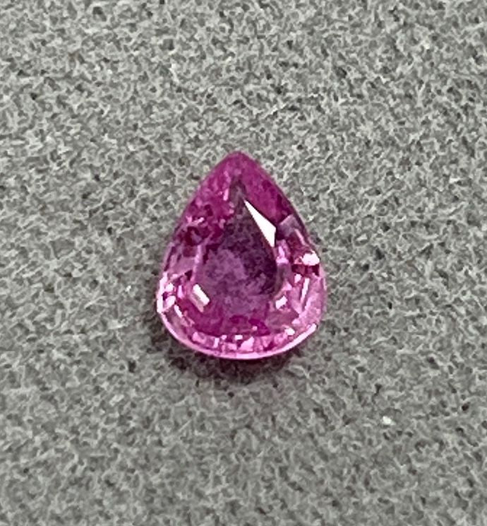 Sapphire - Pear - 0.63 Ct.