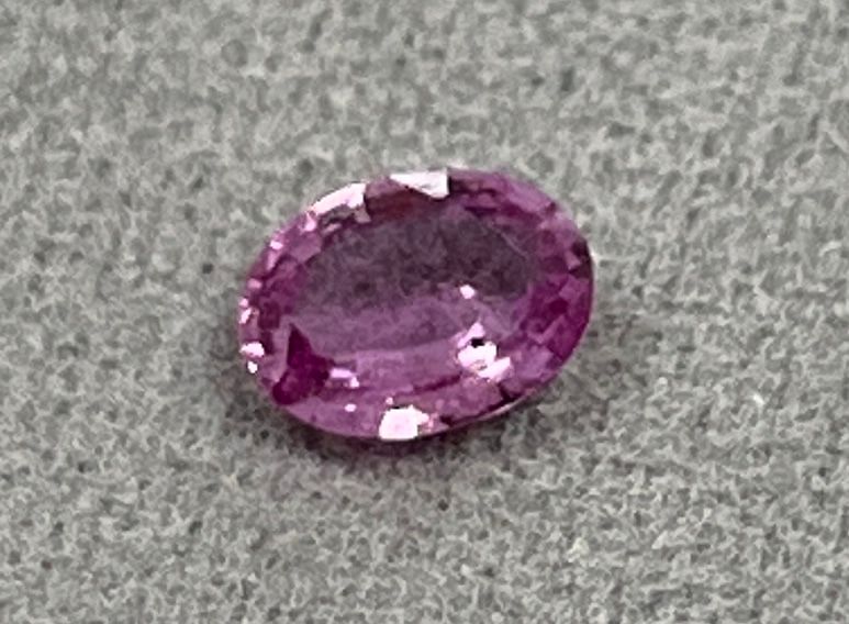 Sapphire - Oval - 0.85 Ct.