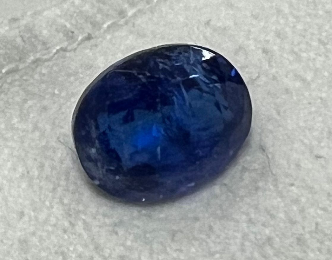 Tanzanite - Oval - 5.58 Ct.