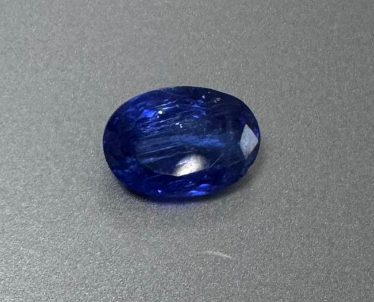 Tanzanite - Oval - 5.12 Ct.