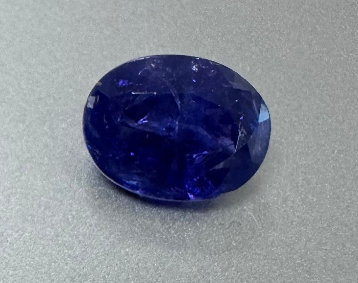 Tanzanite - Oval - 8.26 Ct.