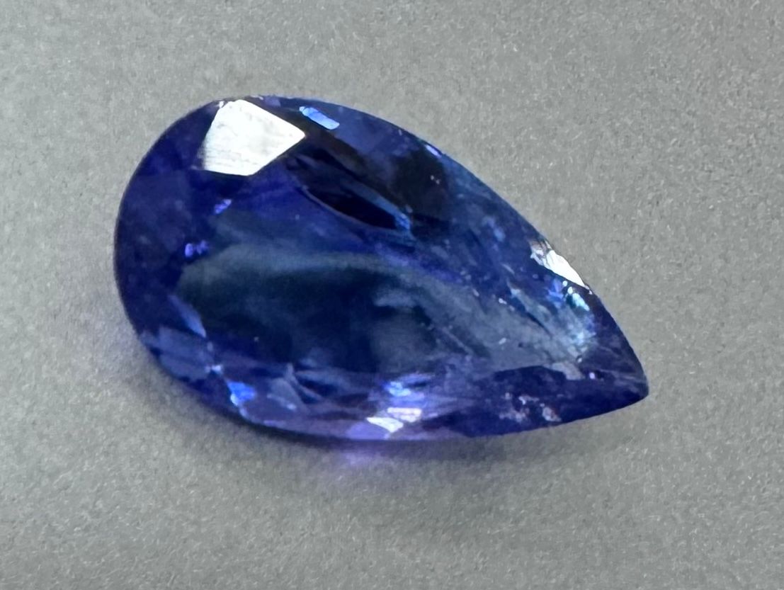 Tanzanite - Pear - 4.8 Ct.
